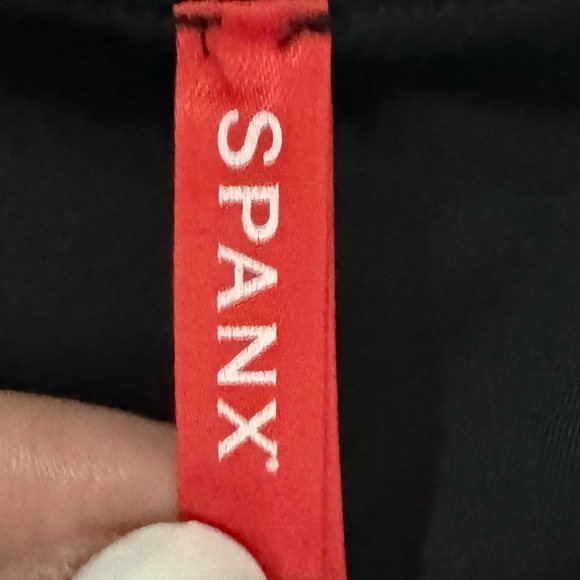 Spanx Black Faux Leather Leggings Size Large - Picture 4 of 5